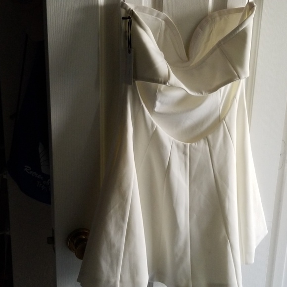 Lovers + Friends dress - Picture 4 of 6